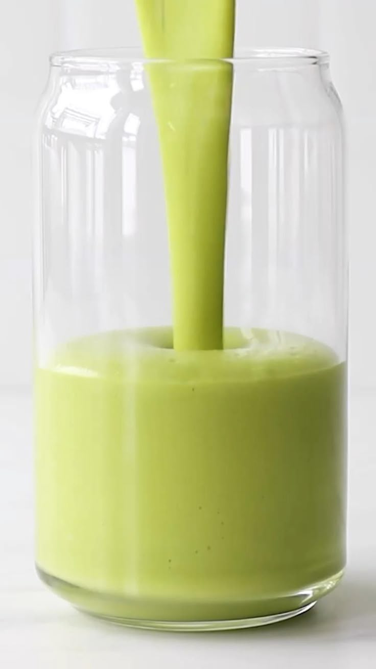 Nourish From Within Your 7-Day Juice & Smoothie Guide for Healthier Hair